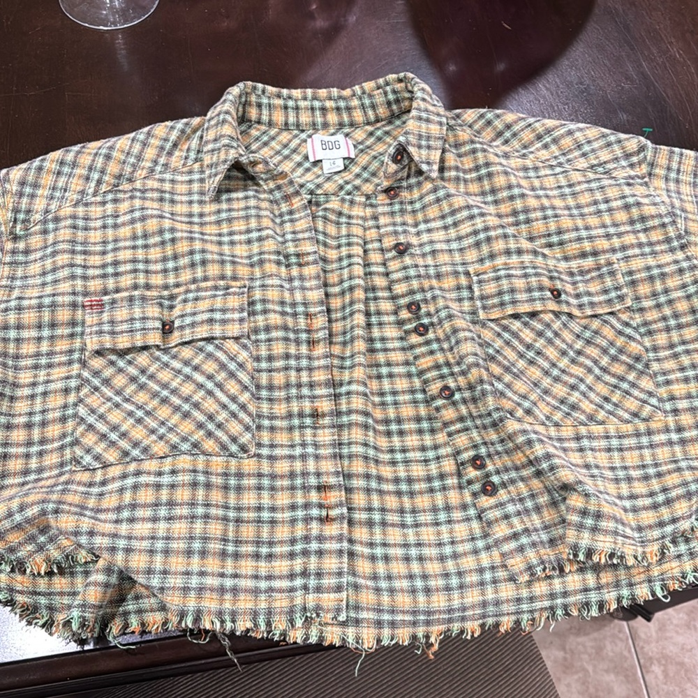 BDG cropped flannel